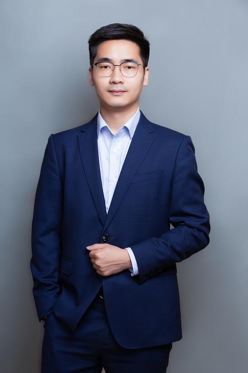 聂晓琴 灯光与音效负责人